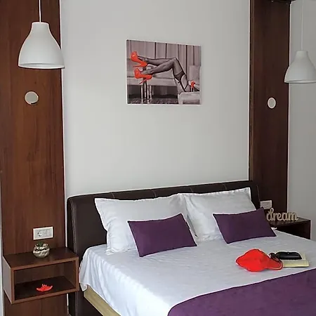 Dream (adults Only) Mamaia